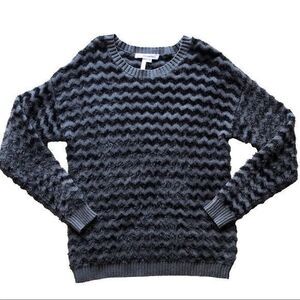 BCBG Fuzzy Zigzag Funky Sweater Soft Cozy Gray Black Crew Neck XS / S
